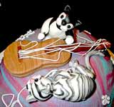 Gitarre + Katzen - Arbeitsaufwand: 5 Std.